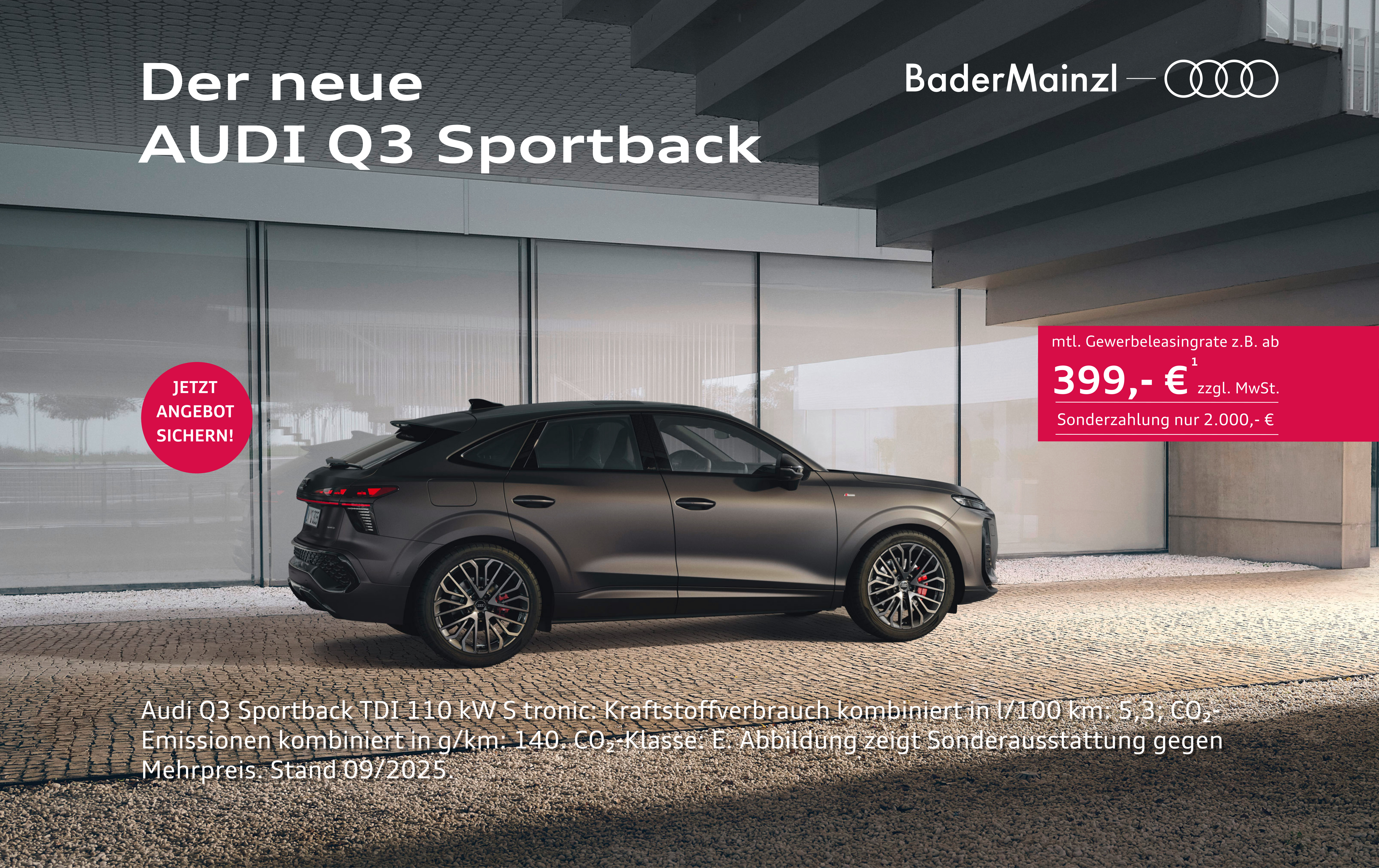 audi_q3_sportsback-web-aktion schwarzer neuer audi q3 vor einem haus